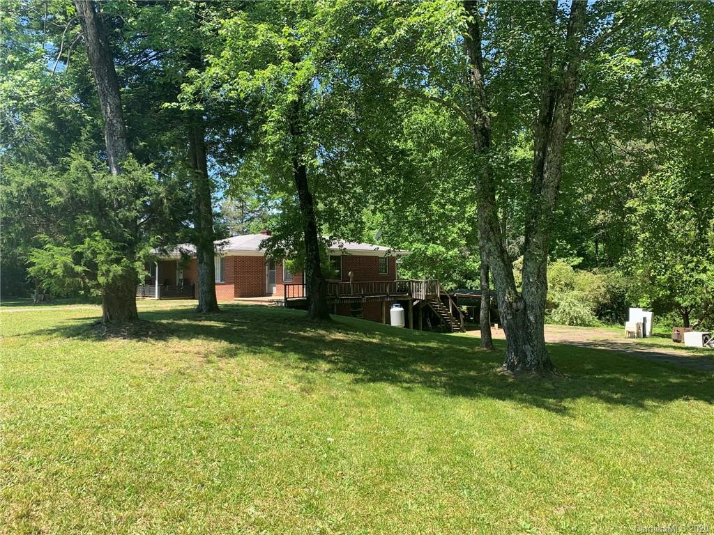 220 Landrum Road Columbus, NC 28722 - Photo 5 of 19