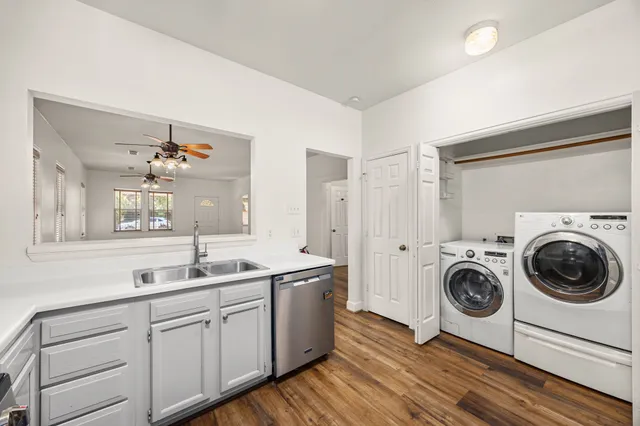 $3,000 | 1912 Shearn Street, Houston, TX 77007