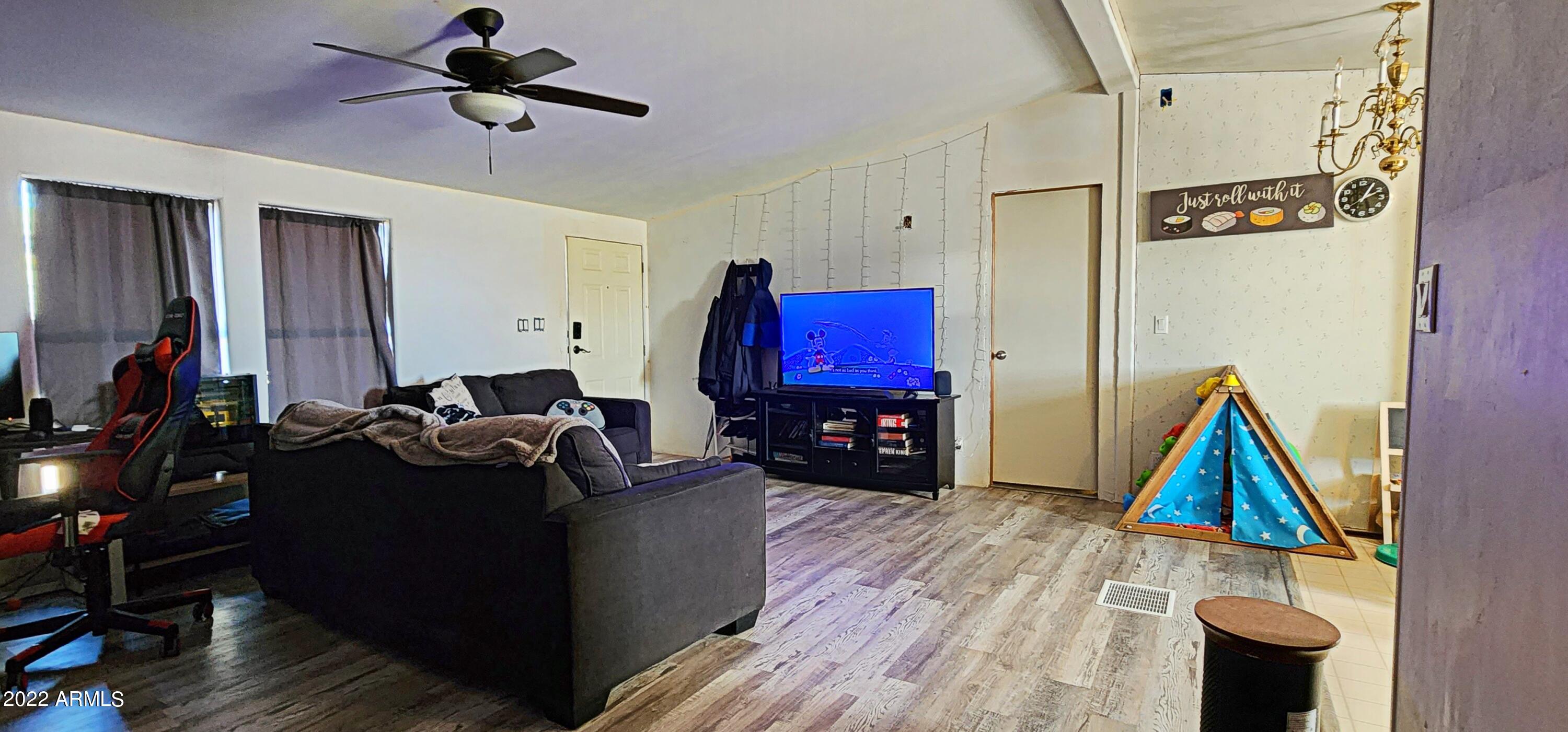 1105 Ranch House Road Paulden, AZ 86334 - Photo 7 of 42 Living Room view 3