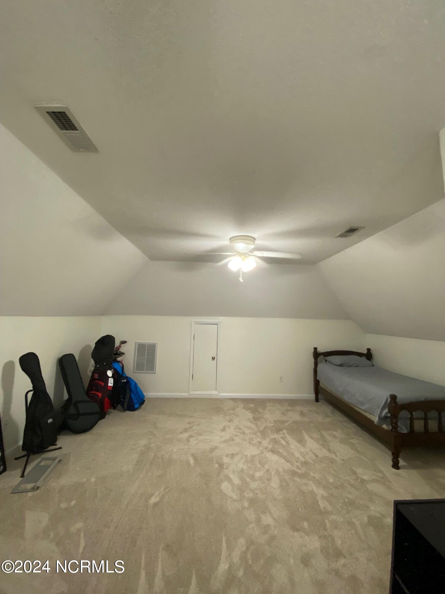 159 Crooked Run Drive New Bern, NC 28560 - Photo 11 of 18 Free Room Over Garage_FROG Back_159