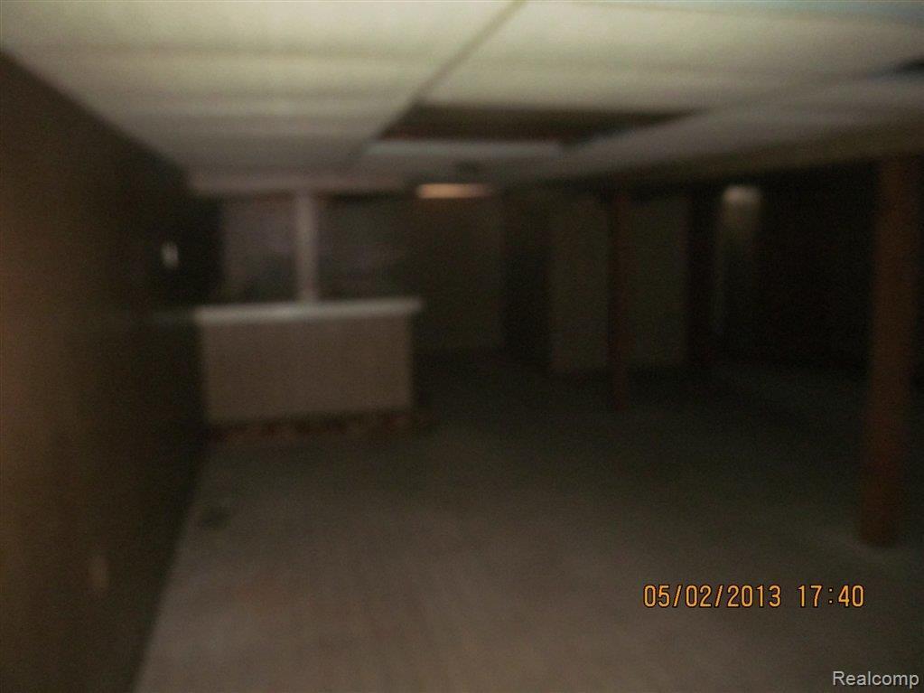 4522 Martin Road Warren, MI 48092 - Photo 16 of 16 martin502 019.jpg