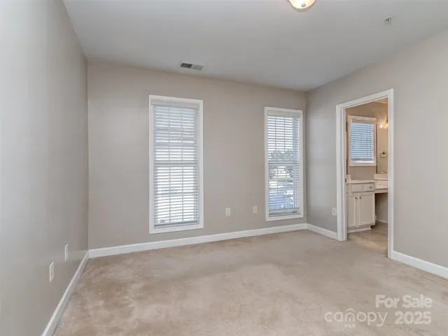 $525,000 | 2074 Ayrsley Town Boulevard, Charlotte, NC 28273