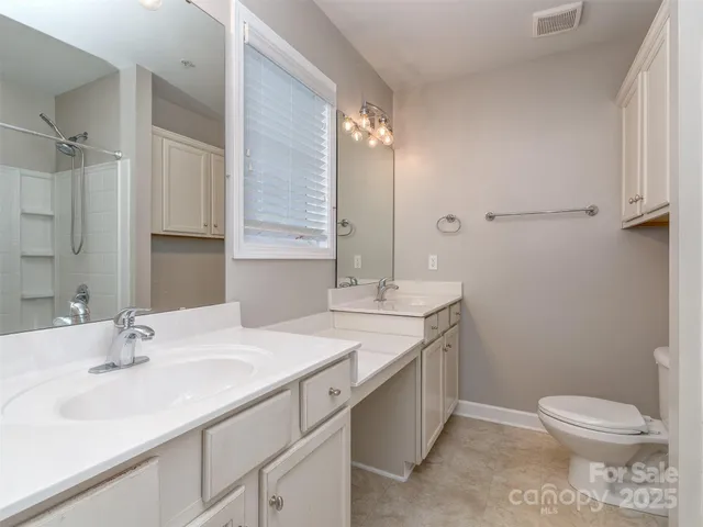 $525,000 | 2074 Ayrsley Town Boulevard, Charlotte, NC 28273