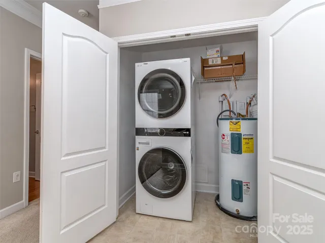 $525,000 | 2074 Ayrsley Town Boulevard, Charlotte, NC 28273