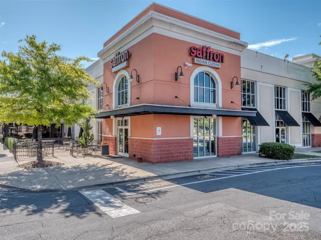 $525,000 | 2074 Ayrsley Town Boulevard, Charlotte, NC 28273