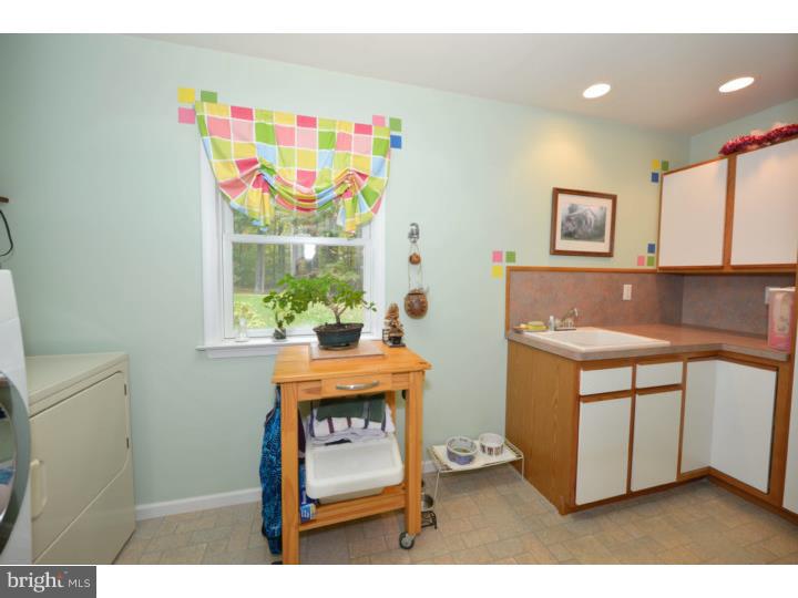 8121 Covered Bridge Road Quakertown, PA 18951 - Photo 16 of 25 Laundry Room