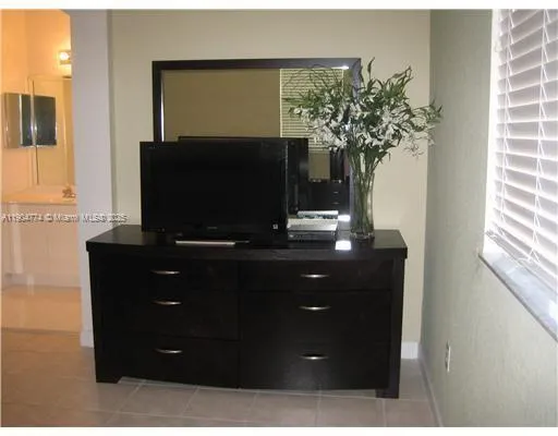 $580,000 | 7838 Northwest 109th Path, Doral, FL 33178