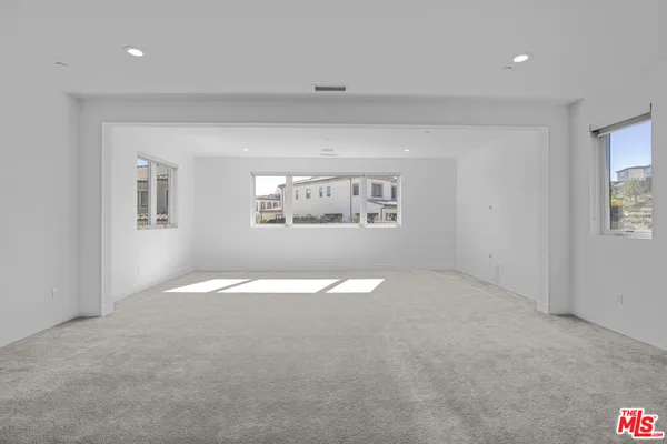 $14,400 | 20056 Mersey Lane, Porter Ranch, CA 91326