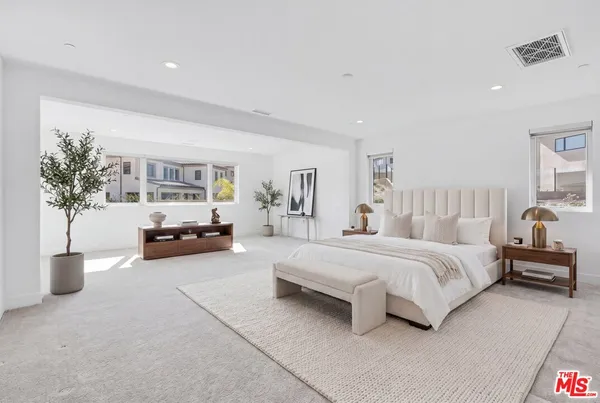 $14,400 | 20056 Mersey Lane, Porter Ranch, CA 91326