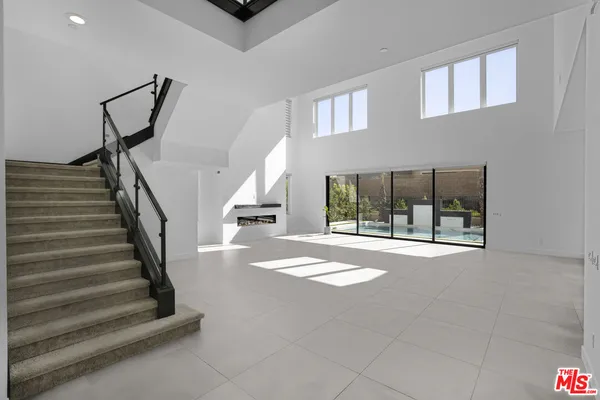 $14,400 | 20056 Mersey Lane, Porter Ranch, CA 91326