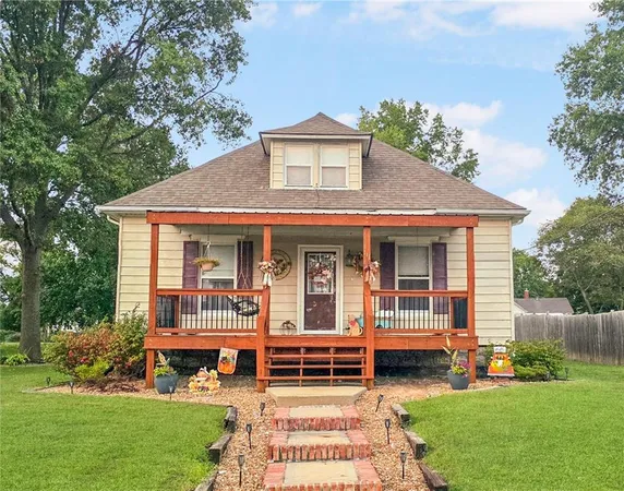 $219,900 | 111 West Clara Avenue, Alma, MO 64001