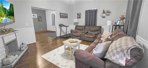 $219,900 | 111 West Clara Avenue, Alma, MO 64001