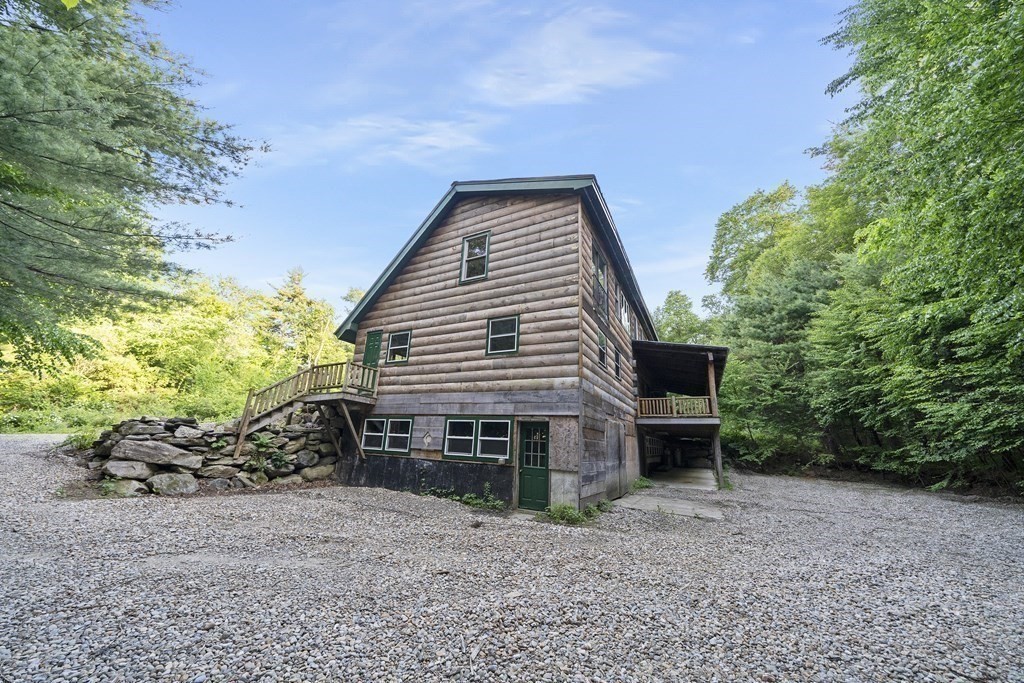 285 River Road Hudson, MA 01749 - Photo 23 of 35