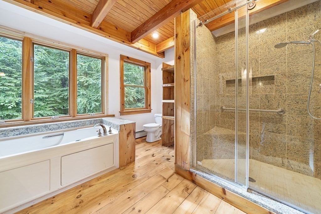 285 River Road Hudson, MA 01749 - Photo 7 of 35