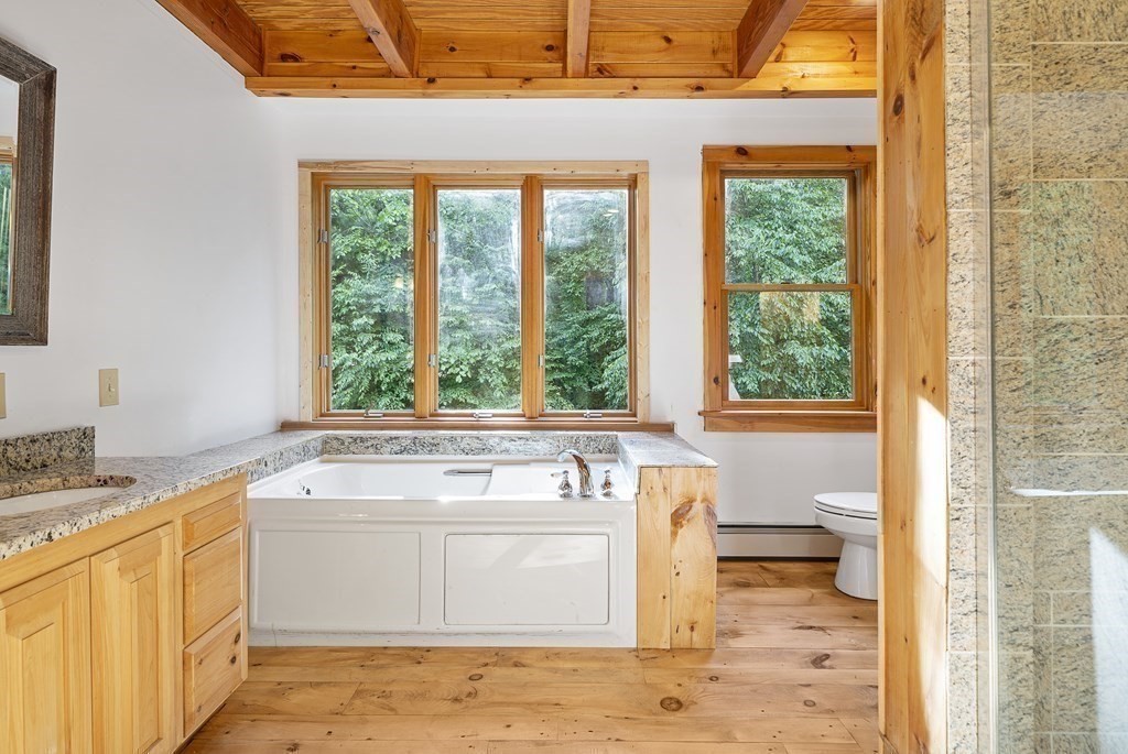 285 River Road Hudson, MA 01749 - Photo 8 of 35