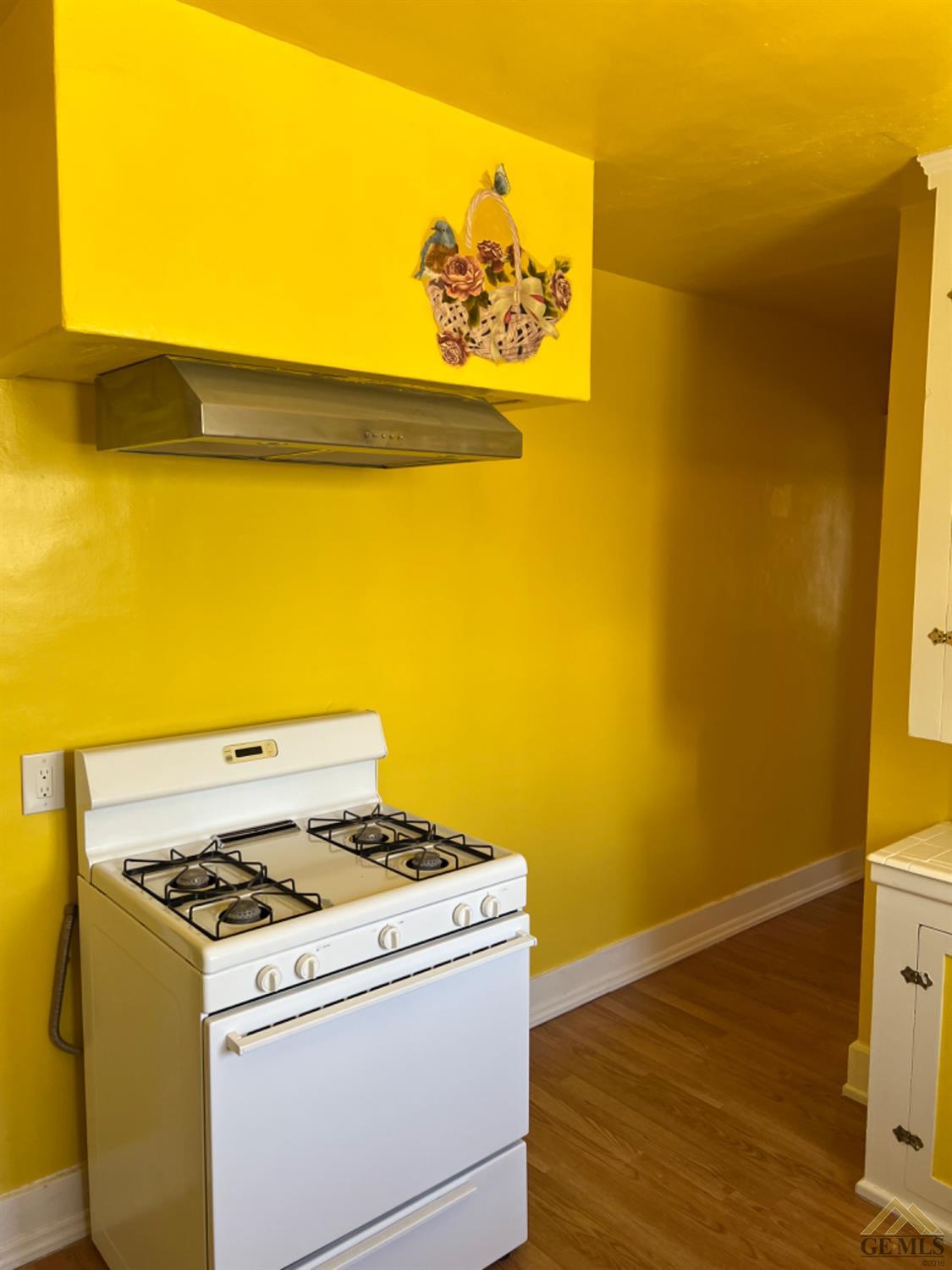 Undisclosed Address Taft, CA 93268 - Photo 6 of 21 a view of washer and dryer