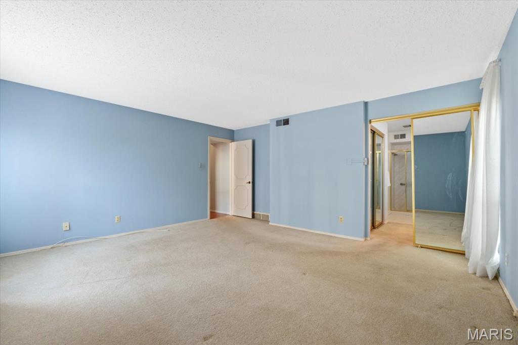 910 Claytonbrook Drive, Unit 1 Ballwin, MO 63011 - Photo 13 of 23