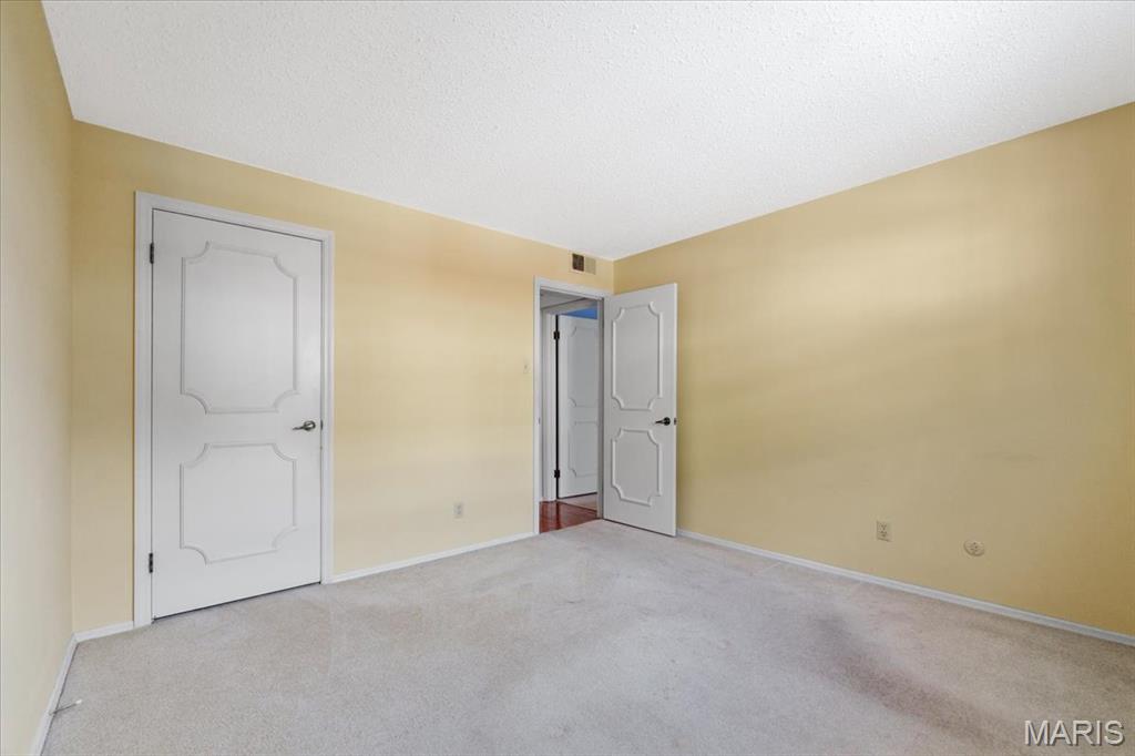 910 Claytonbrook Drive, Unit 1 Ballwin, MO 63011 - Photo 16 of 23