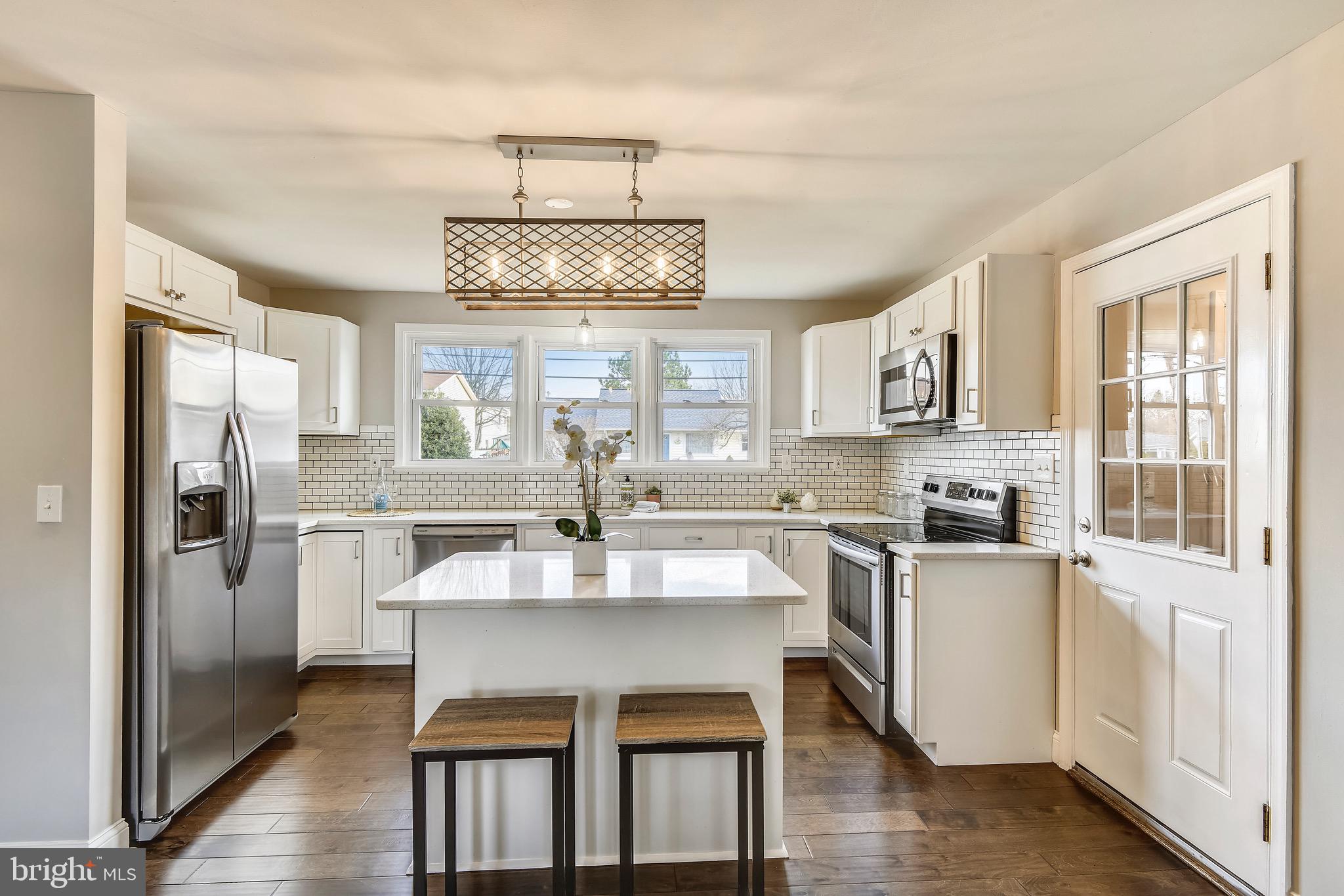 250 Asbury Road Pasadena, MD 21122 - Photo 1 of 36 Awesome kitchen with quartz counter tops