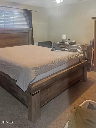 a close view of sink