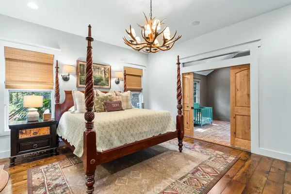 a view of a hallway with washer and dryer