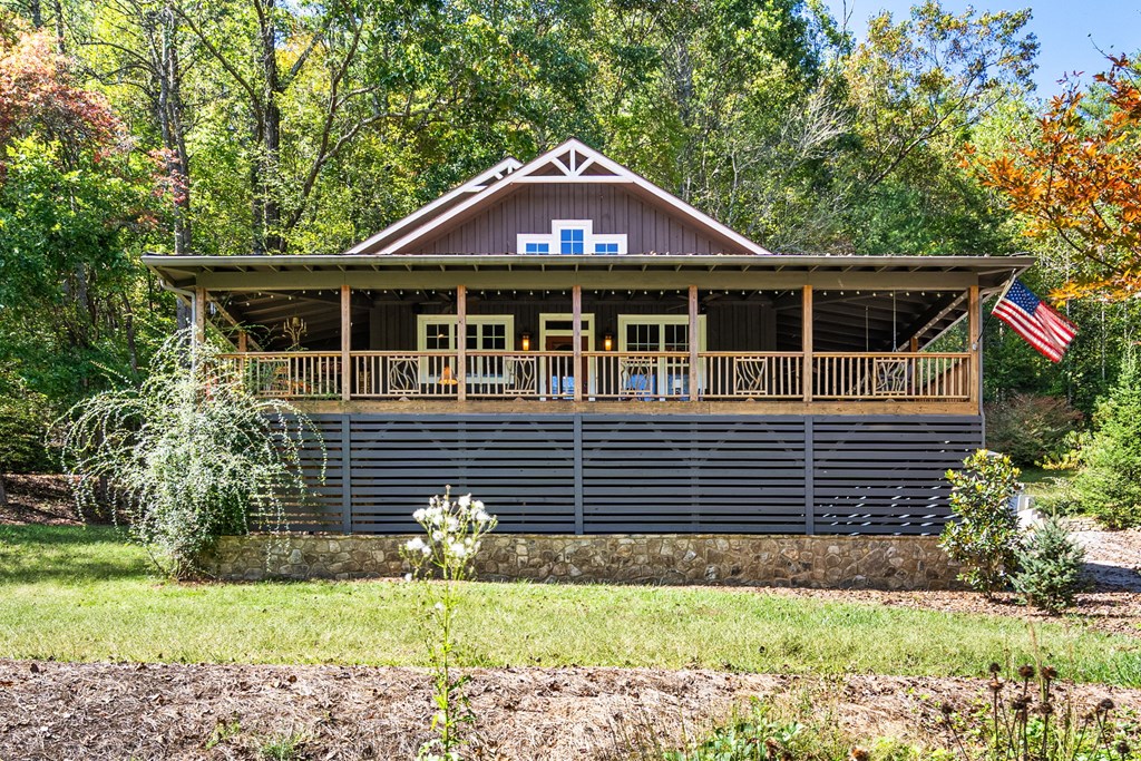 220 Haven Lane Murphy, NC 28906 - Photo 67 of 67 a front view of a house with a yard