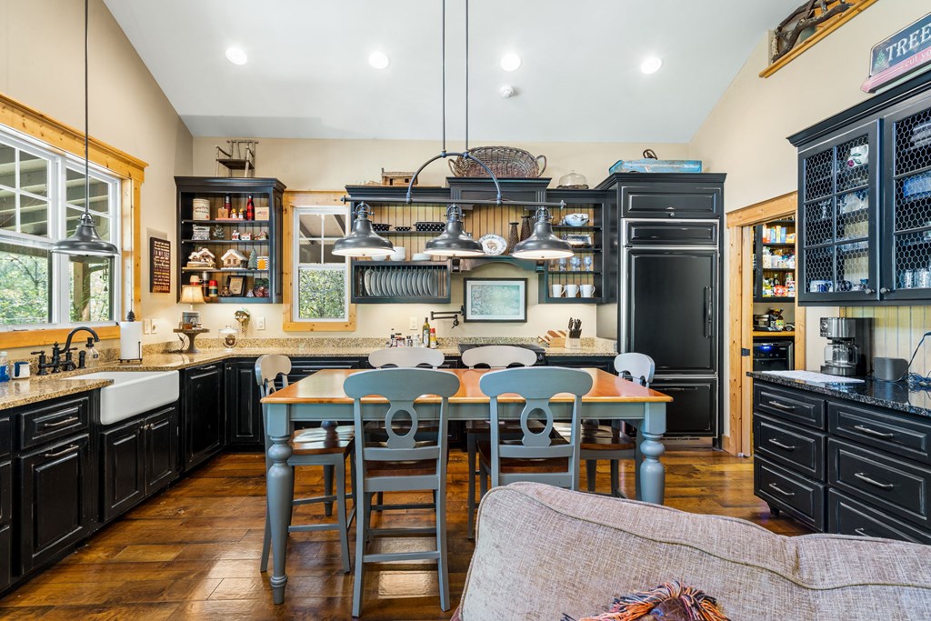 220 Haven Lane Murphy, NC 28906 - Photo 10 of 67