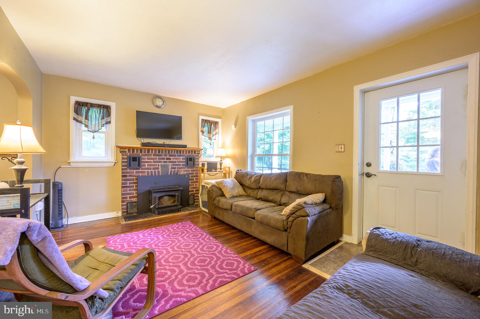 3886 Sterner Mill Road Quakertown, PA 18951 - Photo 5 of 27 Gallery Image 5