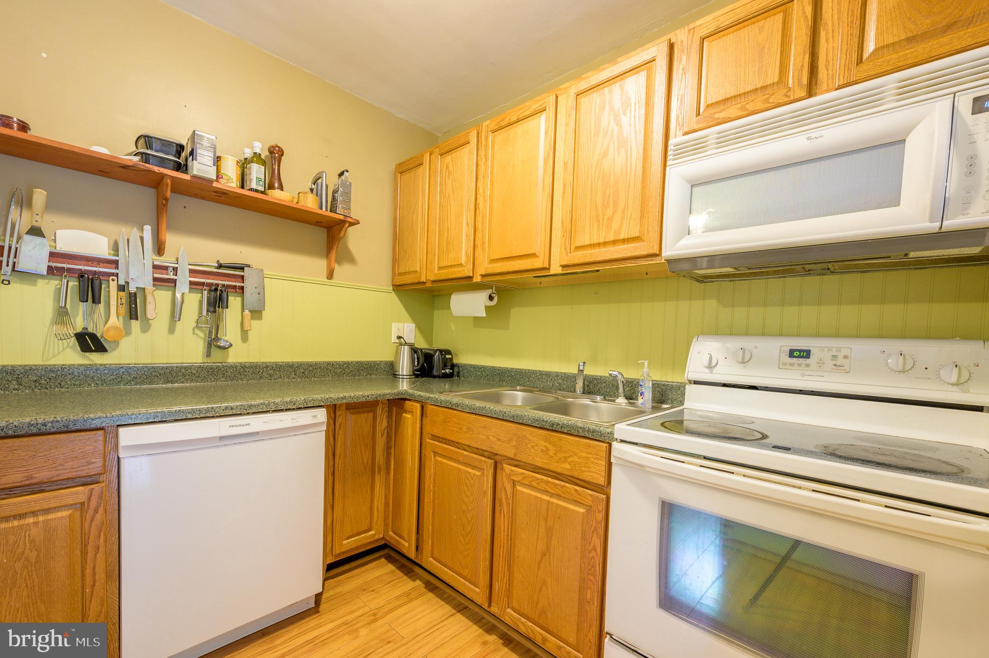 3886 Sterner Mill Road Quakertown, PA 18951 - Photo 7 of 27 Gallery Image 7