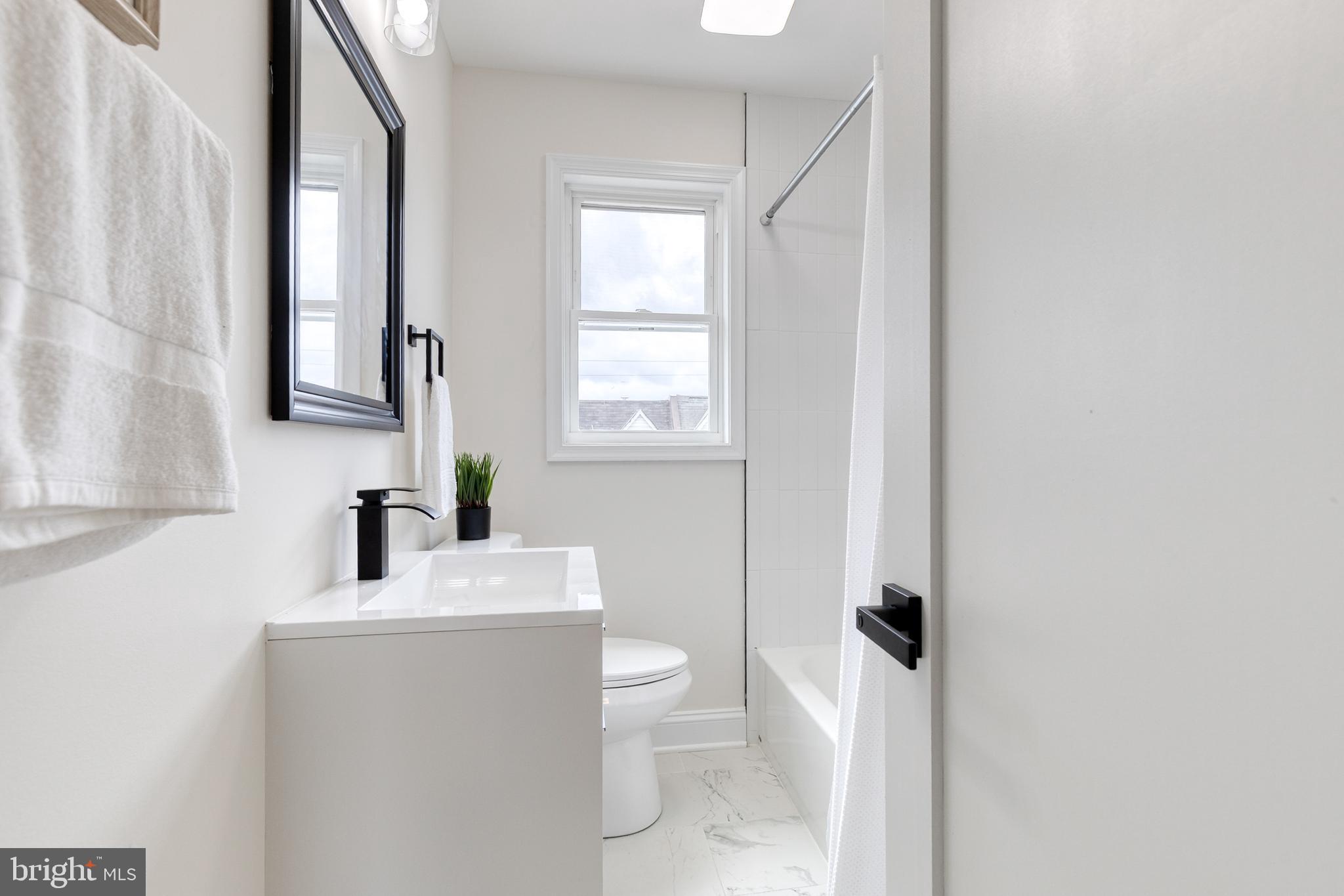 6854 Dunbar Road Baltimore, MD 21222 - Photo 21 of 35