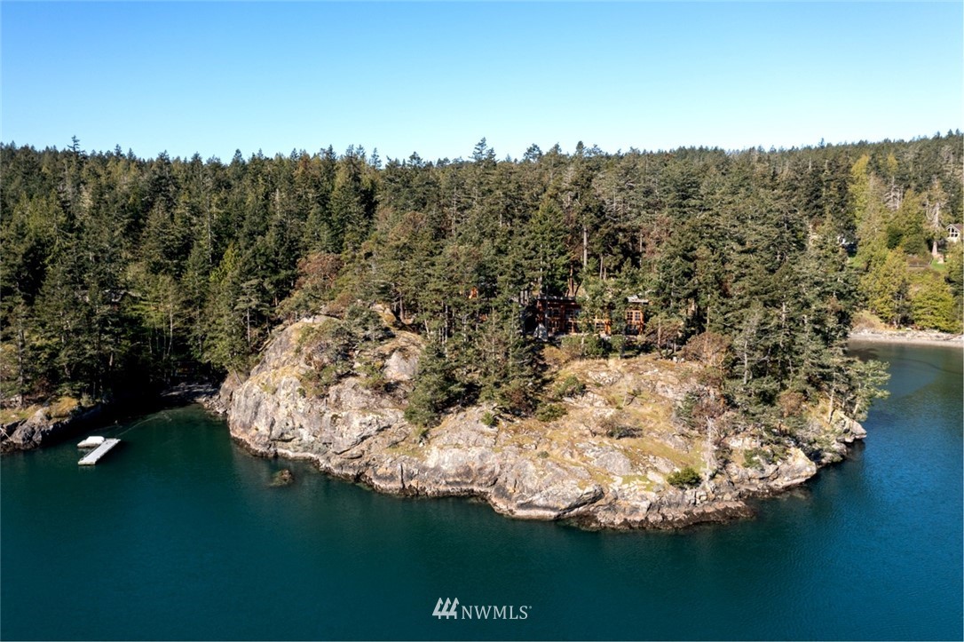 768 Elliott Road Lopez Island, WA 98261 - Photo 2 of 12