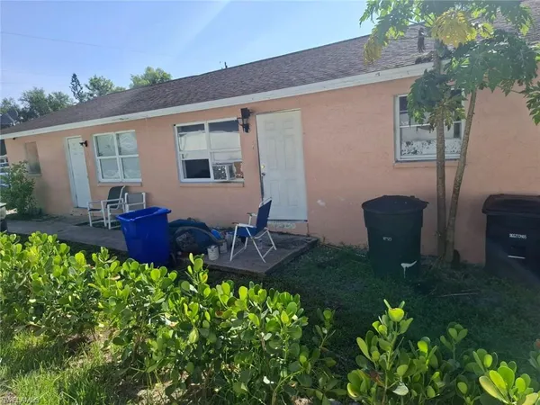 $1,300 | 4038 Washington Avenue, Unit 4038, Fort Myers, FL 33916