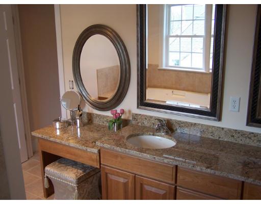 144 Thistle Road North Andover, MA 01845 - Photo 11 of 16 Gallery Image 11