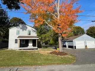 $325,000 | 18 Woodbury Street, Bangor, ME 04401
