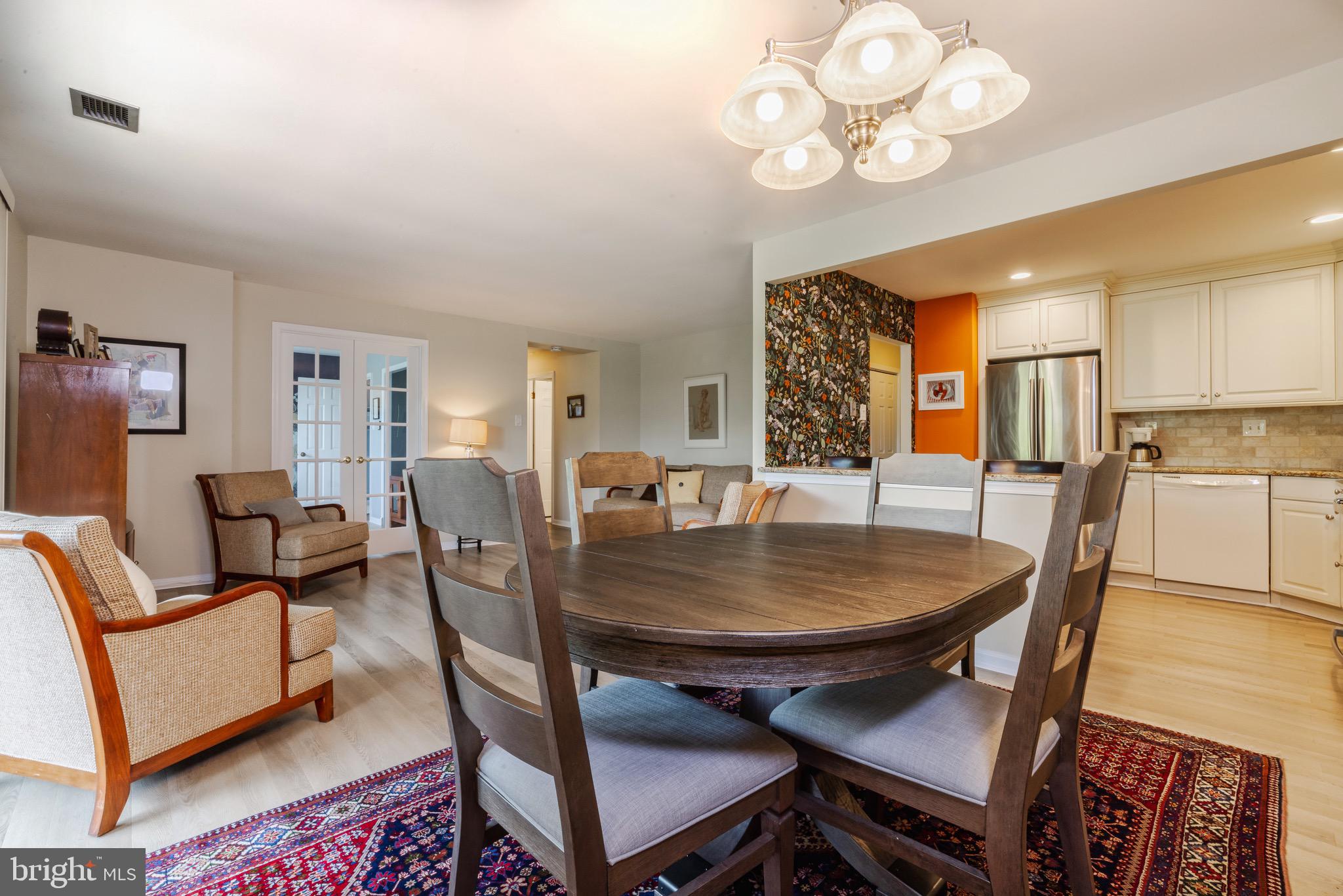 107 Haddonfield Cmns Haddonfield, NJ 08033 - Photo 4 of 26 Dining Room