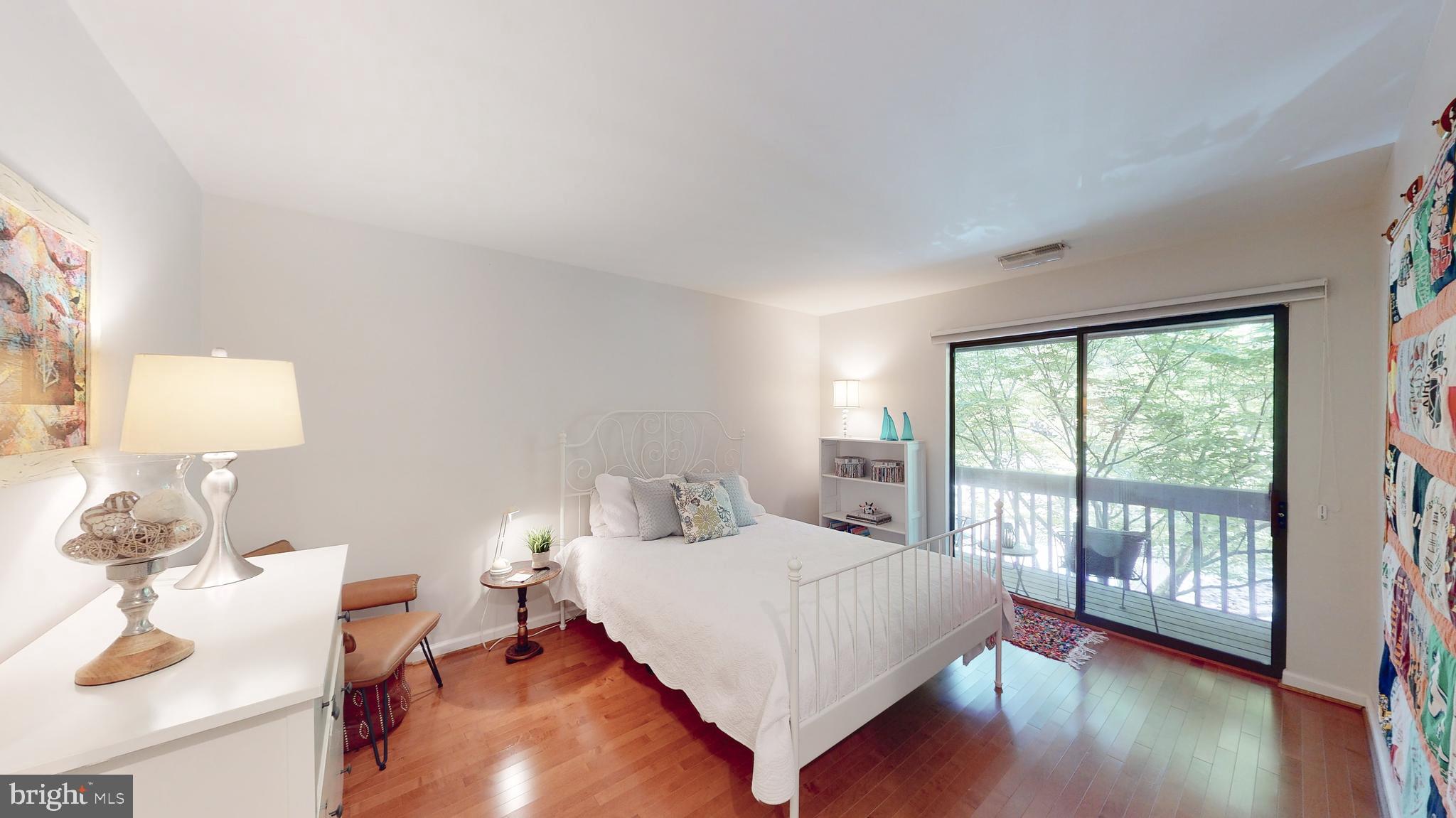 2012 Lakebreeze Way Reston, VA 20191 - Photo 27 of 78 Bedroom 2