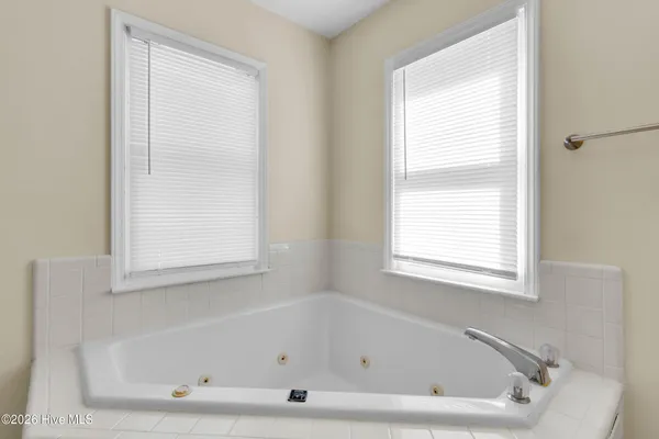 $140,000 | 106 West Victoria Court, Unit A, Greenville, NC 27834