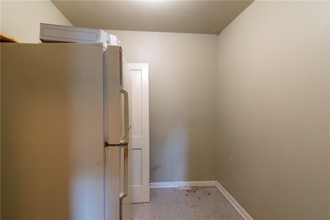 1307 Lincoln Street Alice, TX 78332 - Photo 18 of 34