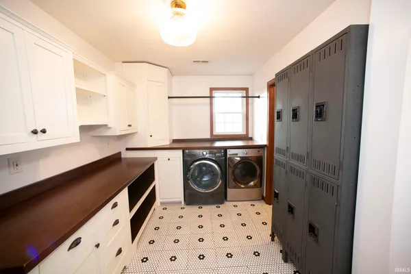 $425,000 | 6548 South Hart Street Road, Monroe City, IN 47557