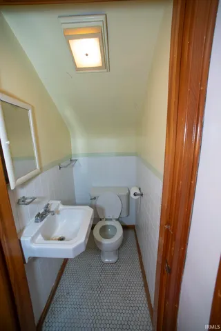 $475,000 | 6548 South Hart Street Road, Monroe City, IN 47557