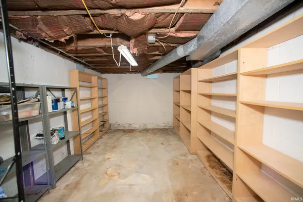 $425,000 | 6548 South Hart Street Road, Monroe City, IN 47557