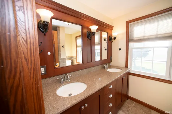 $425,000 | 6548 South Hart Street Road, Monroe City, IN 47557