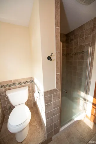 $475,000 | 6548 South Hart Street Road, Monroe City, IN 47557