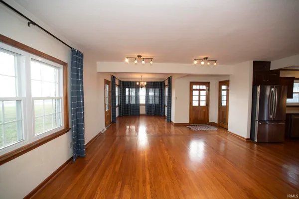 $425,000 | 6548 South Hart Street Road, Monroe City, IN 47557