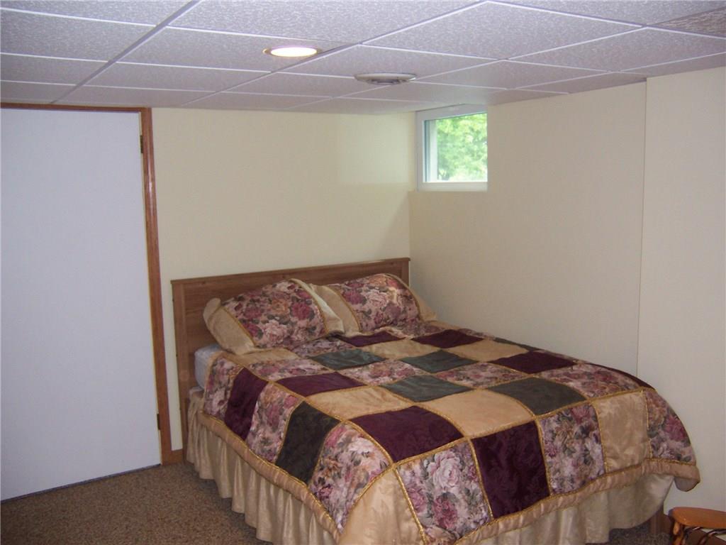 1350 South Keel Ridge Road Hermitage, PA 16148 - Photo 14 of 25