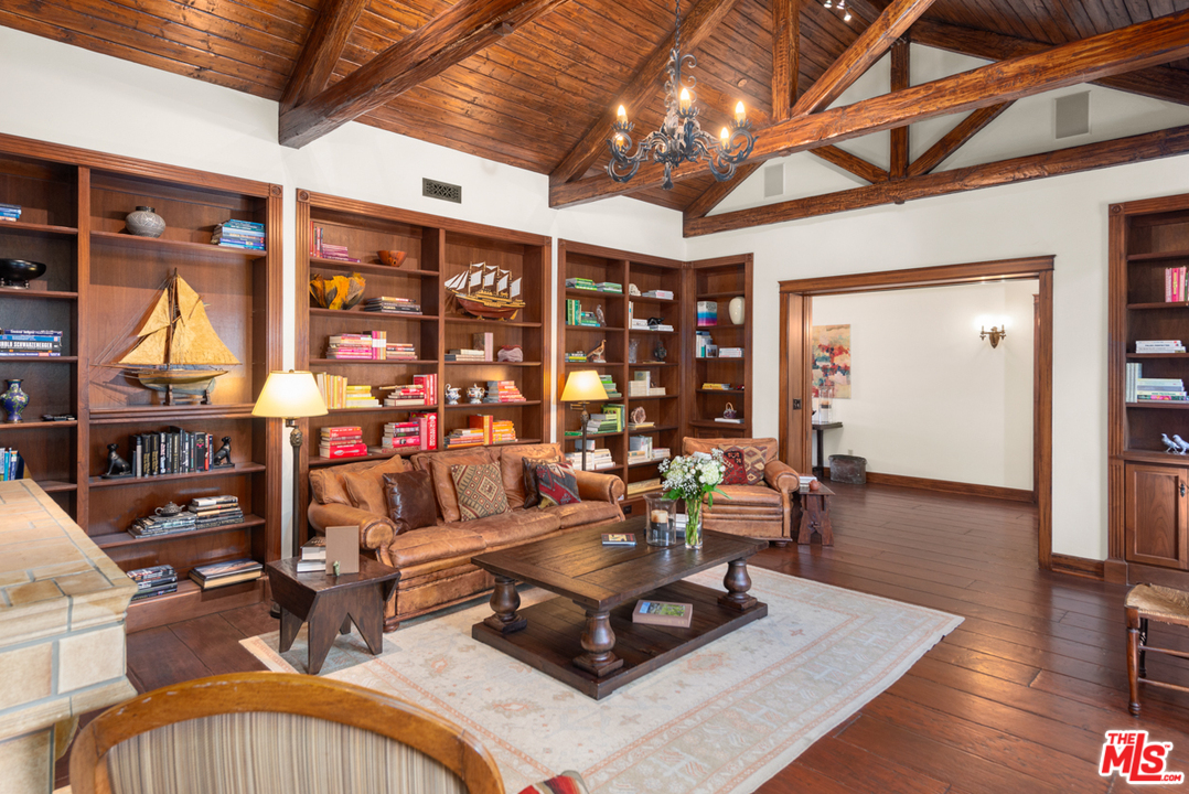 2662 Santa Maria Road Topanga, CA 90290 - Photo 16 of 53
