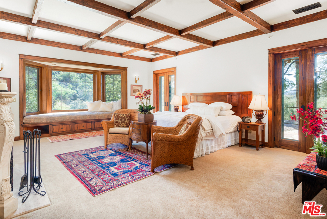 2662 Santa Maria Road Topanga, CA 90290 - Photo 20 of 53