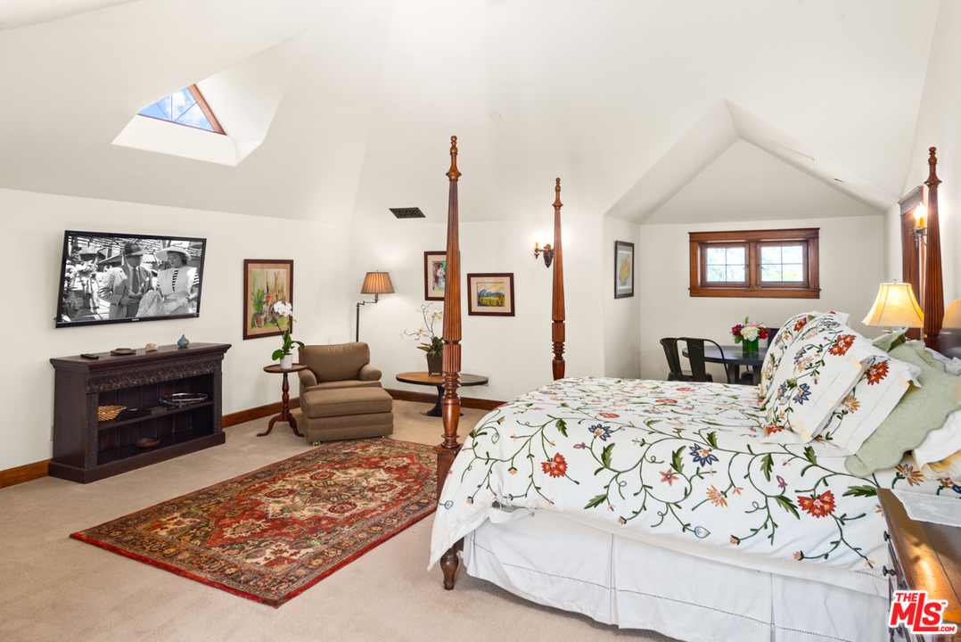 2662 Santa Maria Road Topanga, CA 90290 - Photo 25 of 53