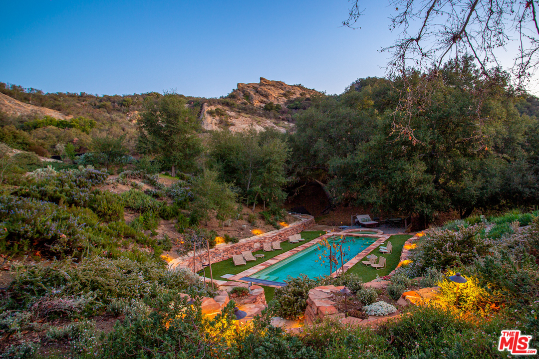 2662 Santa Maria Road Topanga, CA 90290 - Photo 47 of 53