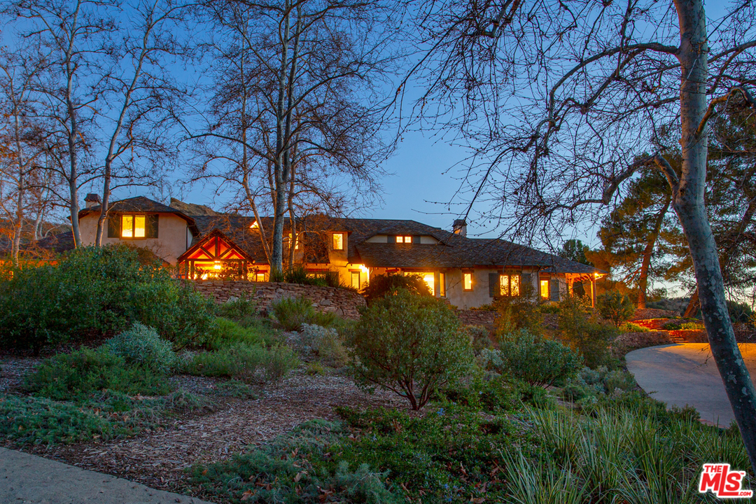 2662 Santa Maria Road Topanga, CA 90290 - Photo 51 of 53